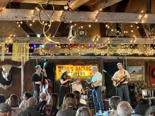 Jesse Lége and Bosco Stomp performing zydeco in the dance hall