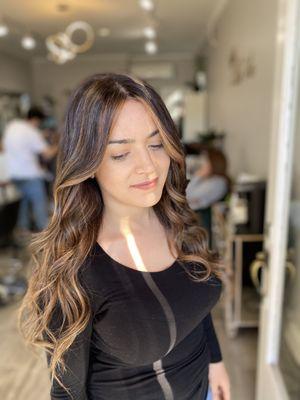 Ella Vie Hair Salon 