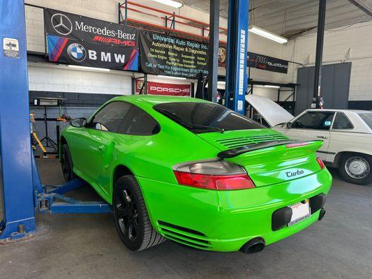 996 Turbo Rear Hydraulic Spoiler Repair.