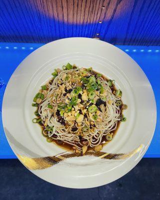 Sichuan cold noodle