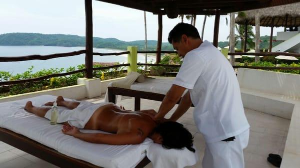 Incredible  Massage and Reflexology by Rodrigo