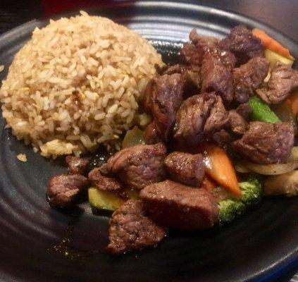 Filet mignon hibachi lunch special $9.99