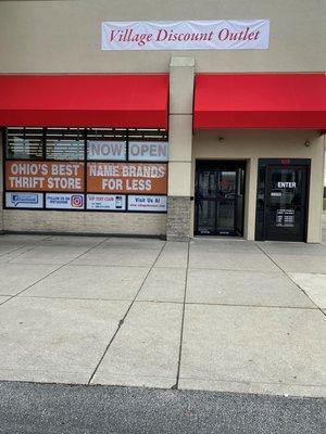 Village Discount Outlet of Columbus has moved from 3500 Cleveland Ave, Columbus OH to 
  109 Huber Village Blvd. Westerville, OH 43081