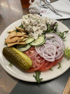 Chicken & walnut salad platter