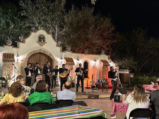 Melodic Fiesta: Enjoying Mariachi Music and Memorable Moments