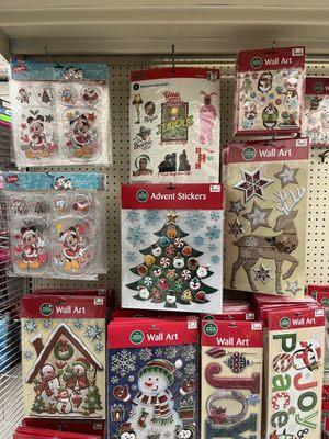 More Christmas items!