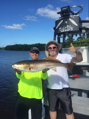 That's one HUGEEEE Redfish