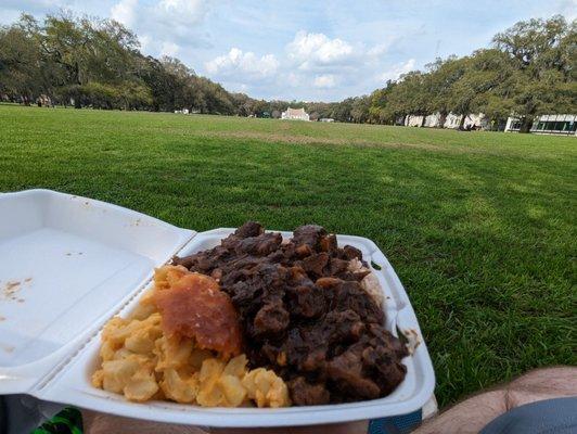 Ox tails beans and rice with Mac n cheese