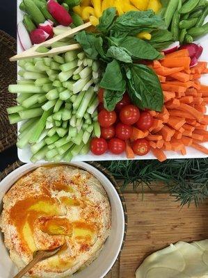 Fresh hummus & apps