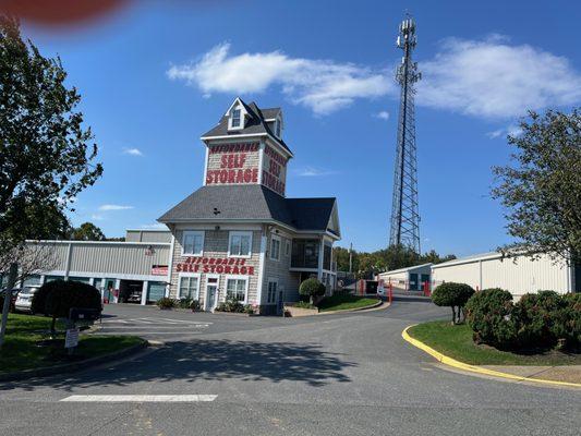 Affordable Self Storage off Lendall Lane in Falmouth