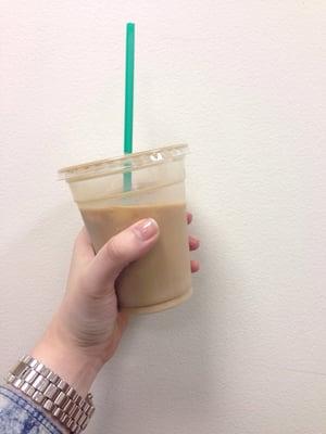 12oz iced latte