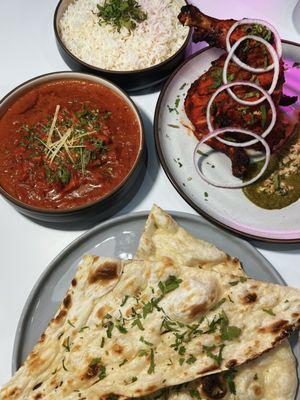 Butter chicken , Tandoori Chicken , rice , Naan