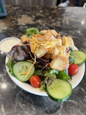 House salad, side of ranch