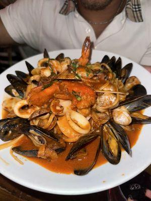 Linguine Pescatore - Pasta