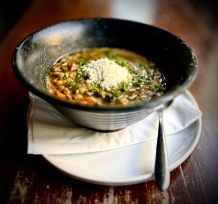 Vegetable - Carrots, spinach, onion,  herb oil and parsley