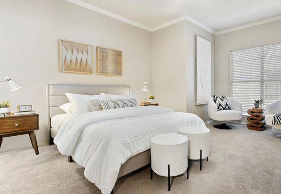 Spacious bedroom with sitting area at Rancho Palisades