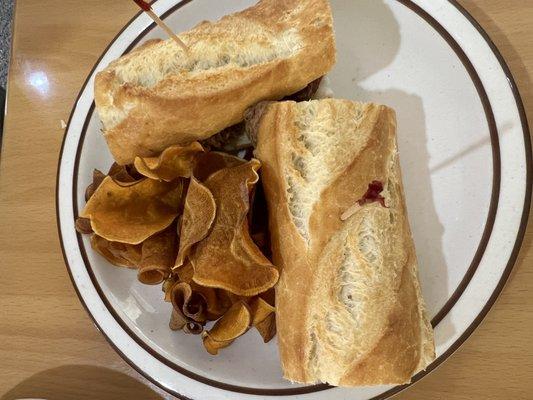 Ropa vieja sandwich with sweet potatoe chips