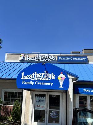 The entrance to Leatherby's