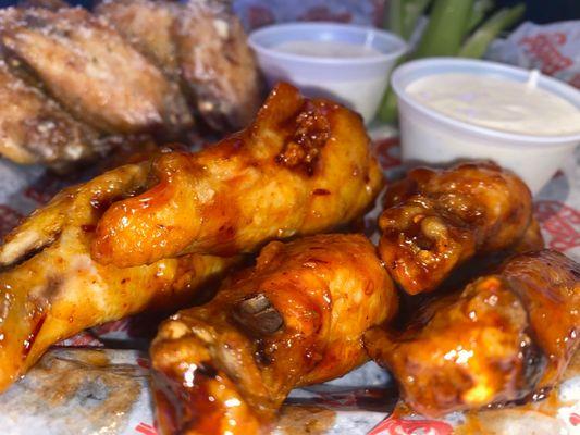 Raspberry Chipotle wings - OMG YES