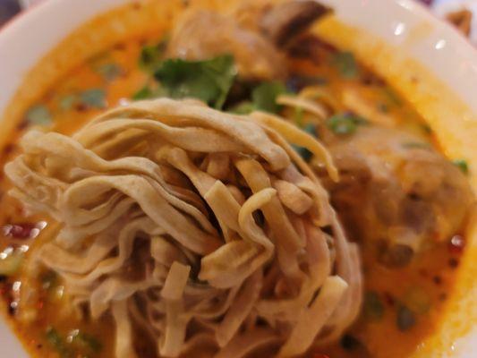 Khao Soi (curry chicken noodle)