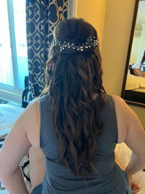 The back of my wedding hair, you can't tell that I have extensions at all.