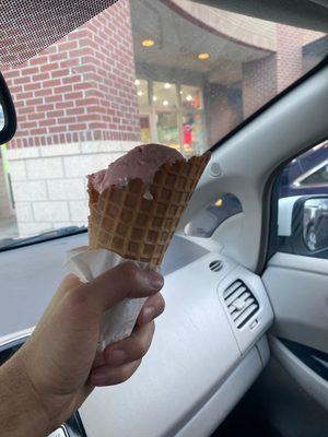 This is 2 scoops... $9???