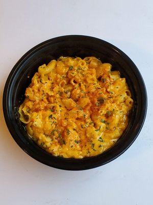 Moe's Mac n Cheese bowl