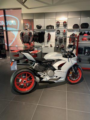 2nd Floor DUCATI