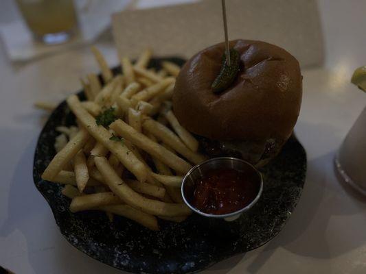 Bar 17 burger