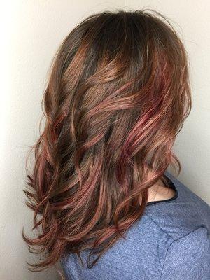 Pops of pinky sass color with natural brown!