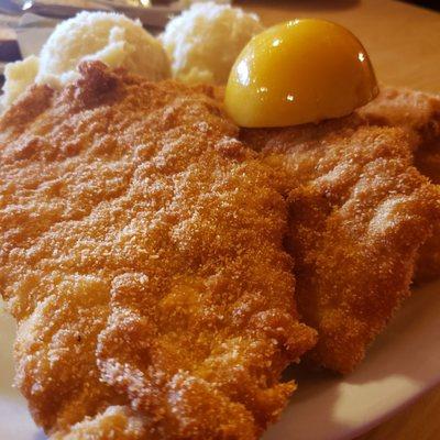 Wiener schnitzel dinner portion