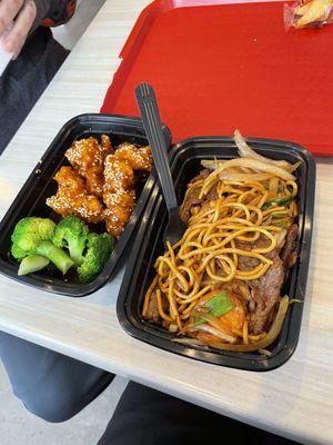 Beef low mein and sesame chicken.