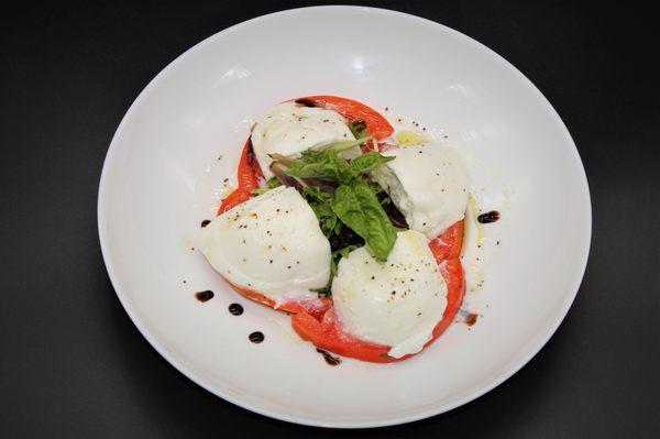 Tomato and Mozzarella salad for two