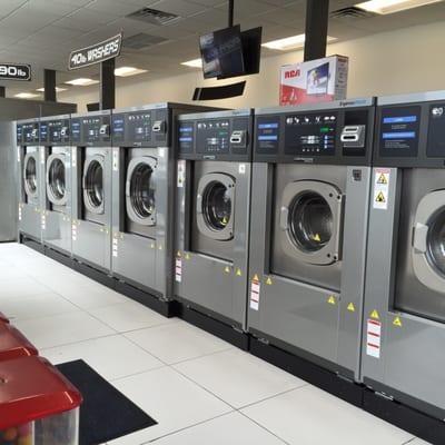 Washers: they provide 90lb, 40lb, 30lb and 20lb washers to tackle any amount of laundry!