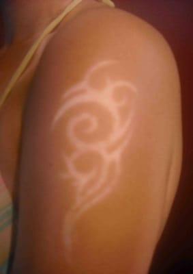 Tan tattoo - it's fast, temporary and pain free