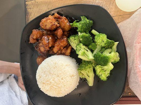 General Tso's. Crispy and tender chicken. delicious