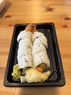 Shrimp Tempura Roll (4/5)