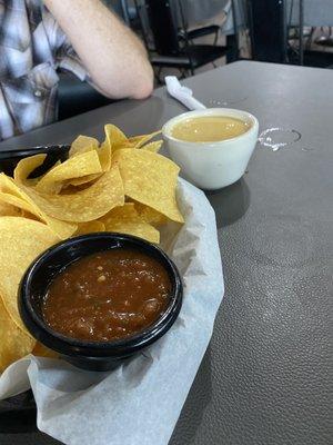 Chips and queso