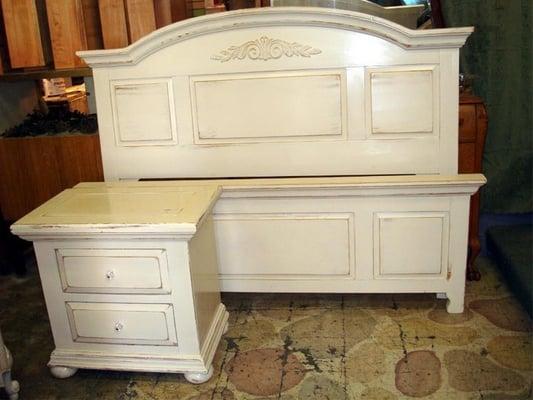 Shabby Chic Bedroom Set