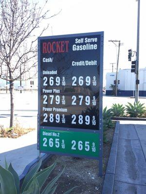 Gas Prices 4/8/2017 are 20 less the the other stations in the area.