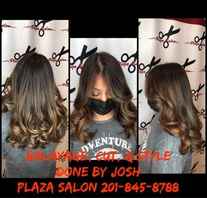 Plaza Salon