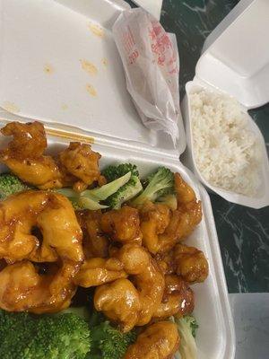 General Tso's Shrimp, Egg roll, and steamed rice