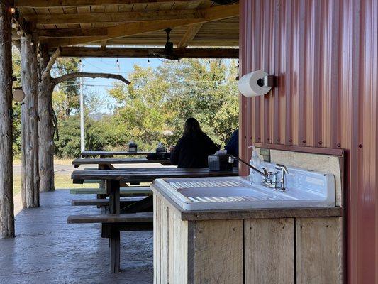 Outside sink. You just might need this!