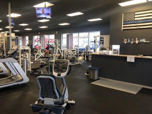 Great gym! Great prices. Clean & friendly atmosphere. 24 hour membership available.