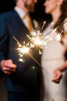 20 inch sparklers make great send off pictures