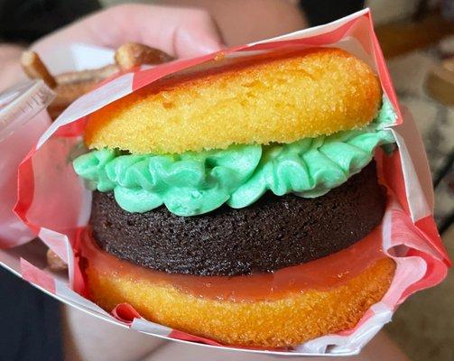 Cake Burgers