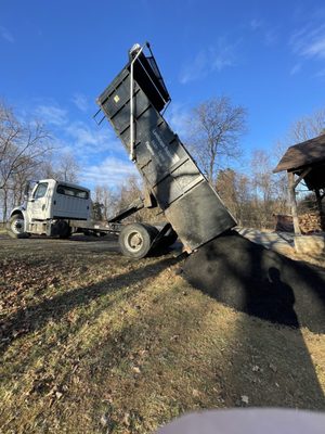 Loudoun Milling mulch delivery. 7 cubic yards