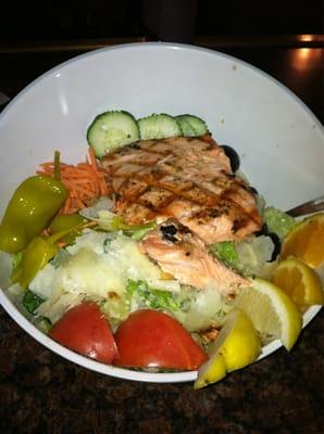 Ultimate salad...fresh salmon with a ton of veggies.