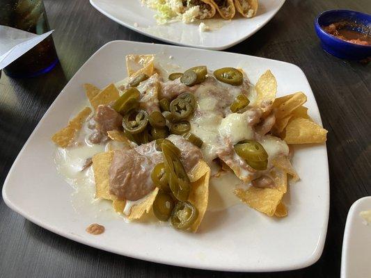 Bean and cheese nachos