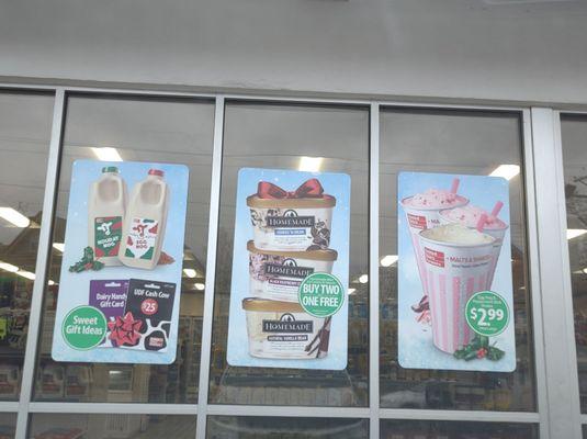 #buytwogetonefree #icecream & $2.99 #shakes at #udf #northside @yelpcincy #merrychristmas